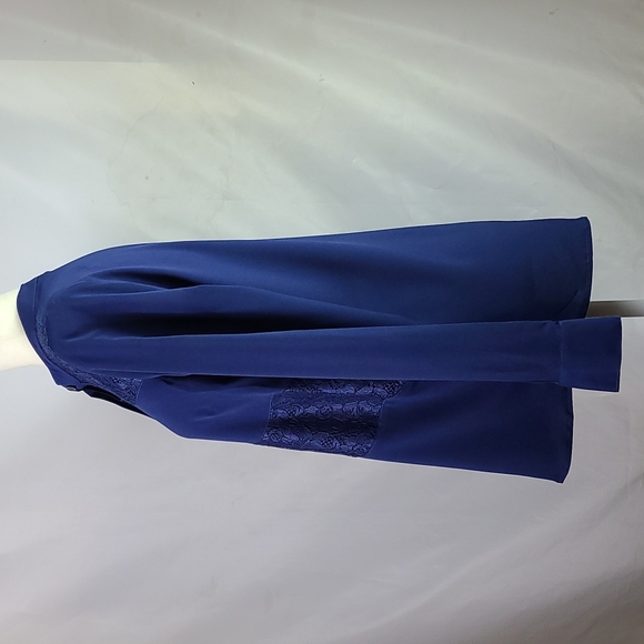 a.n.a. Lace Blouse - Picture 7 of 14